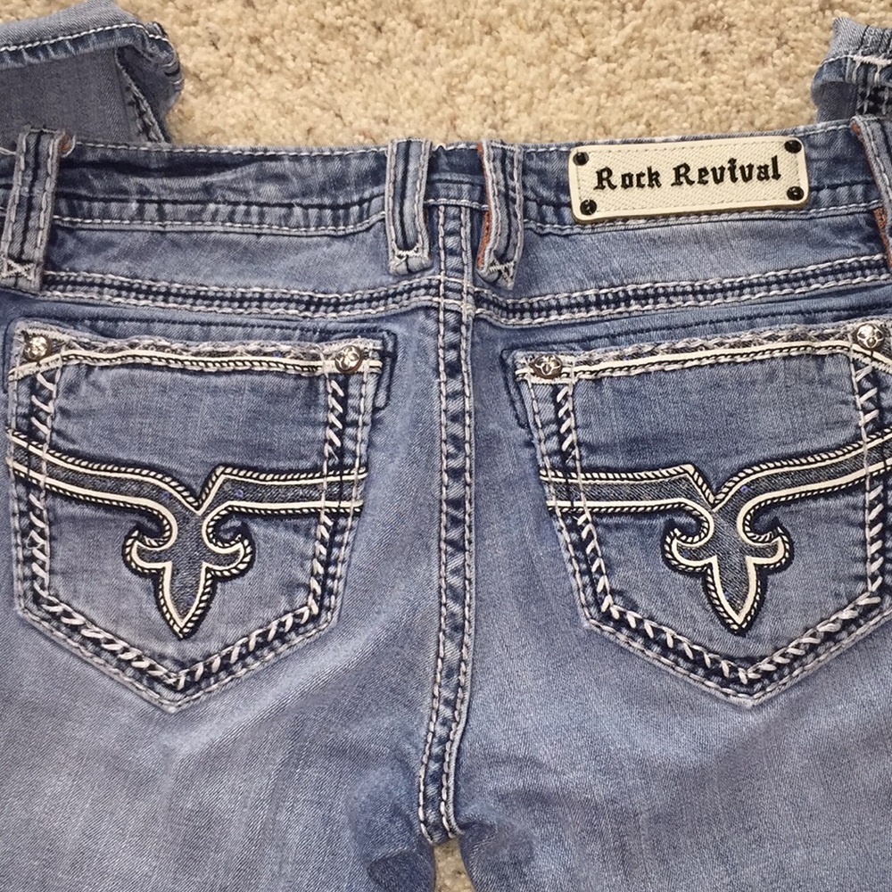 Rock revival capris